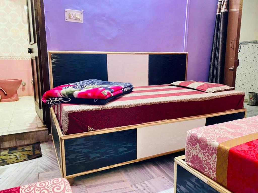 הרידוואר Hotel Hari Ganga - Harkipauri Road מראה חיצוני תמונה